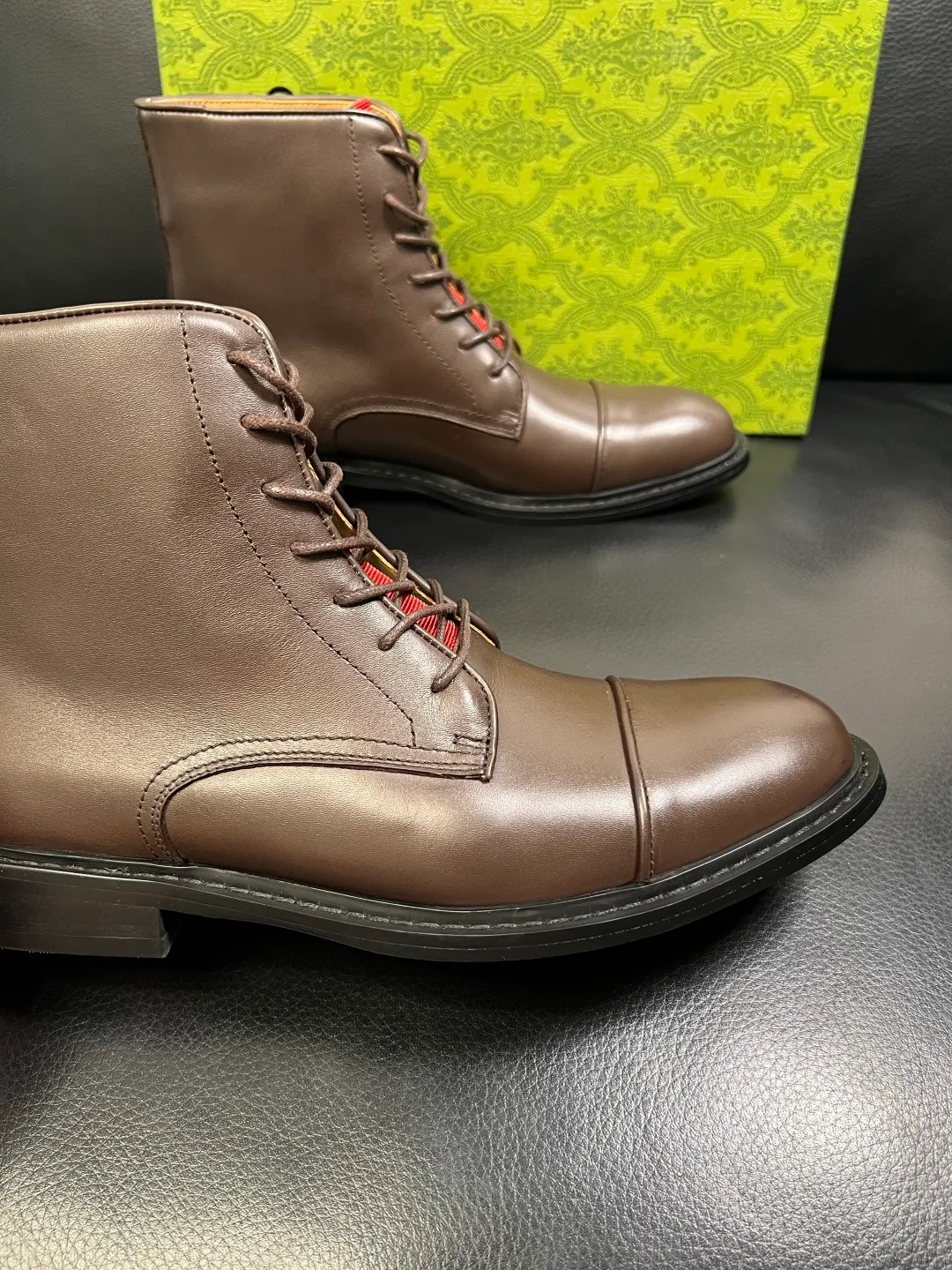Men's shoes 💰900 Gucci High-quality top crafts Gucci Leather shoes and boots high-top series counter synchronization Original factory configuration, original cowhide imported from Italy, imported water-dyed cow lining, soles: original factory special supply original sole super comfortable, original factory and single goods High quality, welcome to compare and synchronization at the counter, code number 39-44 (customized 45)